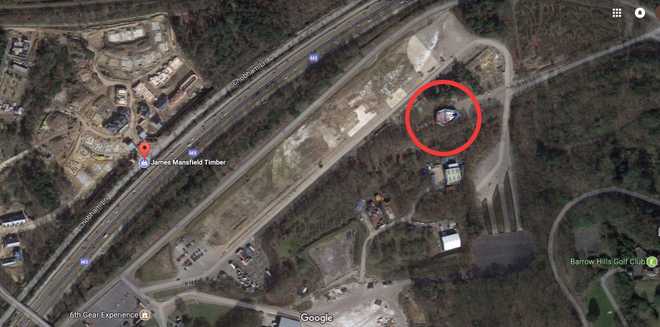 Star&#x20;Wars&#x20;Millennium&#x20;Falcon,&#x20;Google&#x20;Street&#x20;View,&#x20;Longcross,&#x20;Surrey