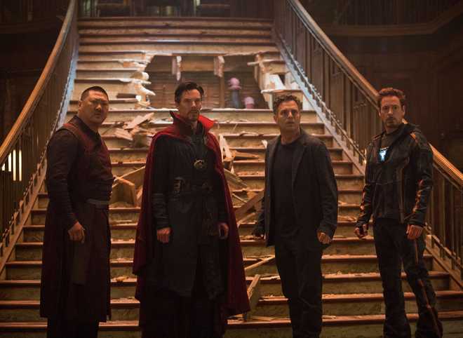 Robert&#x20;Downey&#x20;Jr.,&#x20;Benedict&#x20;Cumberbatch,&#x20;Mark&#x20;Ruffalo&#x20;and&#x00A0;Benedict&#x20;Wong&#x20;in&#x20;&quot;Avengers&#x3A;&#x20;Infinity&#x20;War.&quot;