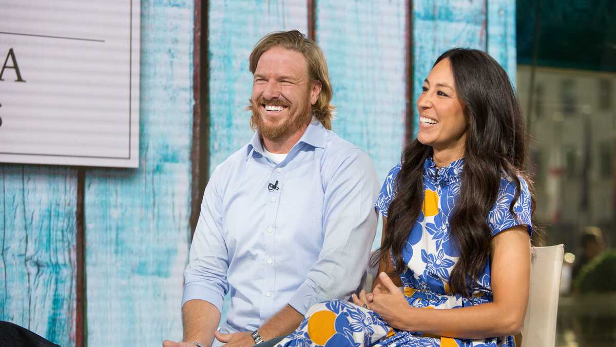 Here S What Chip And Joanna Gaines Look For In The People They Hire Here S What Chip And Joanna Gaines Look For In The People They Hire At Magnolia