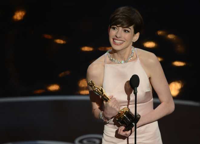Anne&#x20;Hathaway,&#x20;Oscar,&#x20;Best&#x20;Supporting&#x20;Actress&#x20;