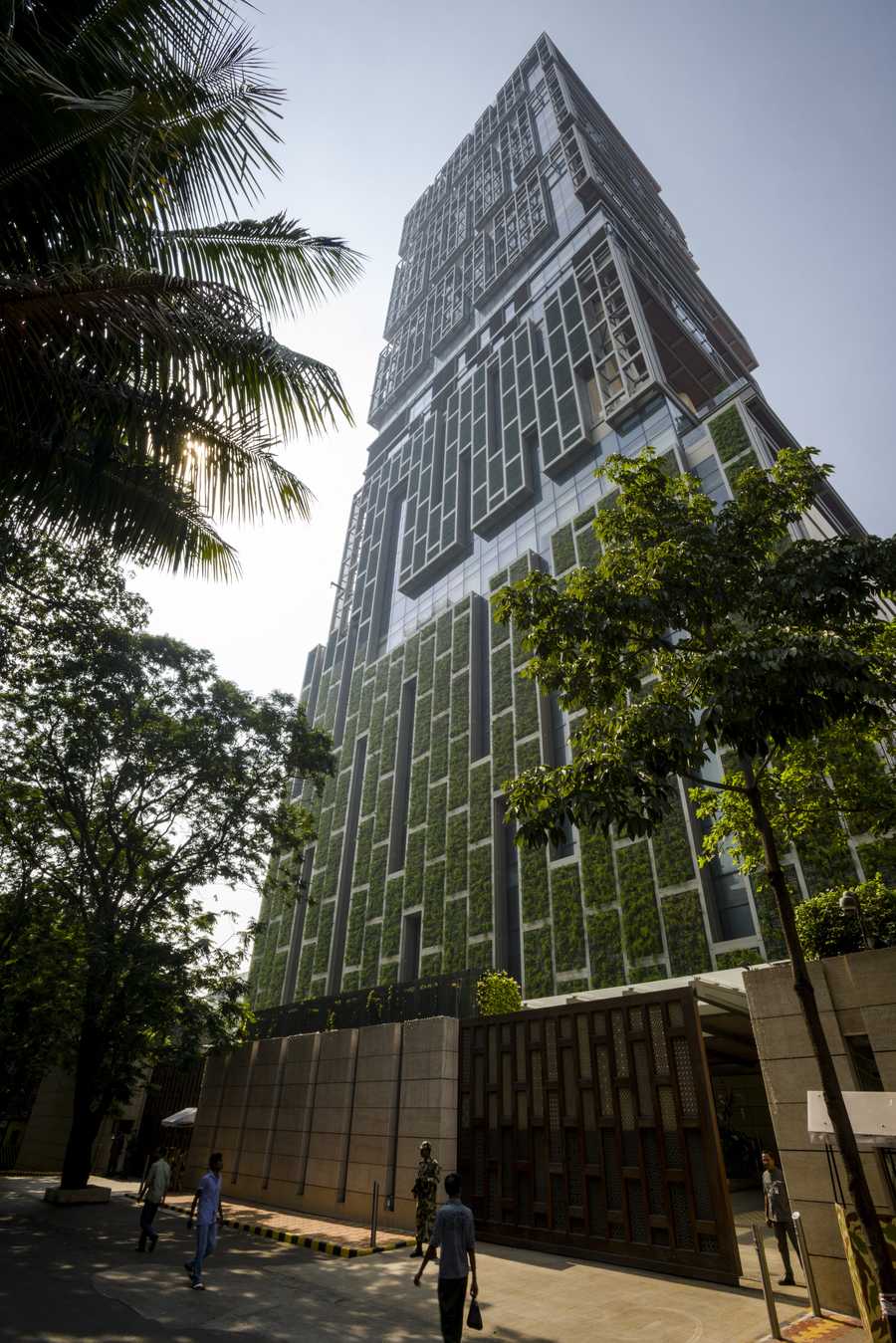 Antilia Most Expensive House-Veranda antilia most expensive house veranda