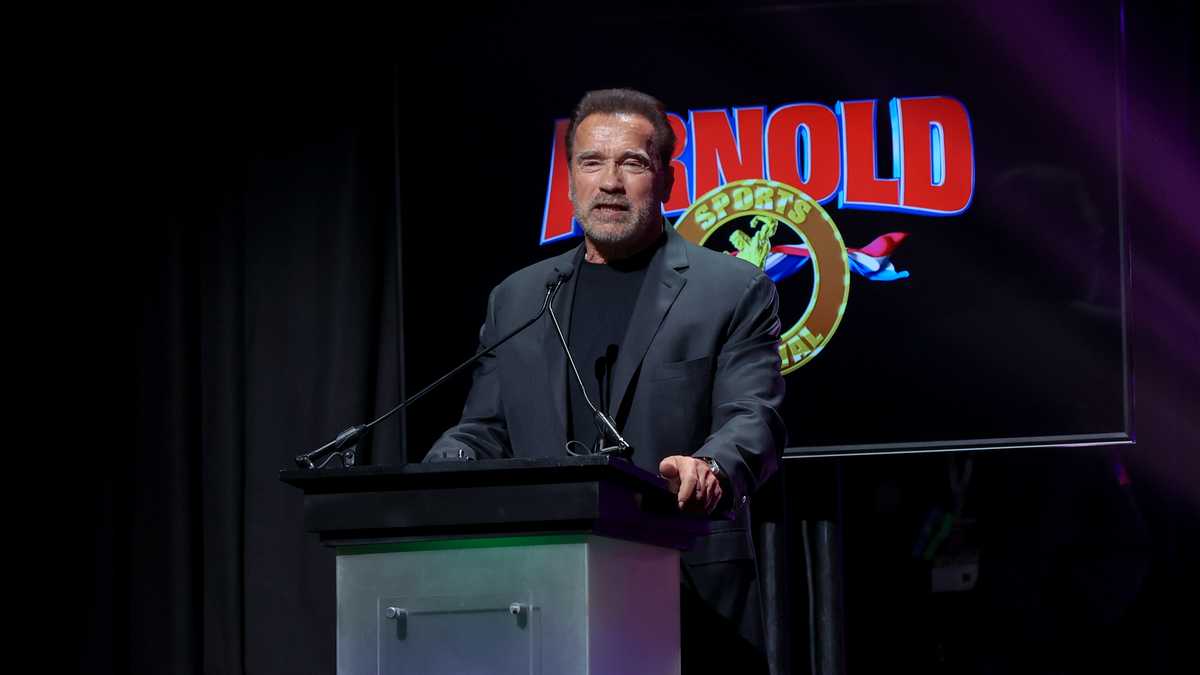 Arnold Schwarzenegger makes $1 million donation to 