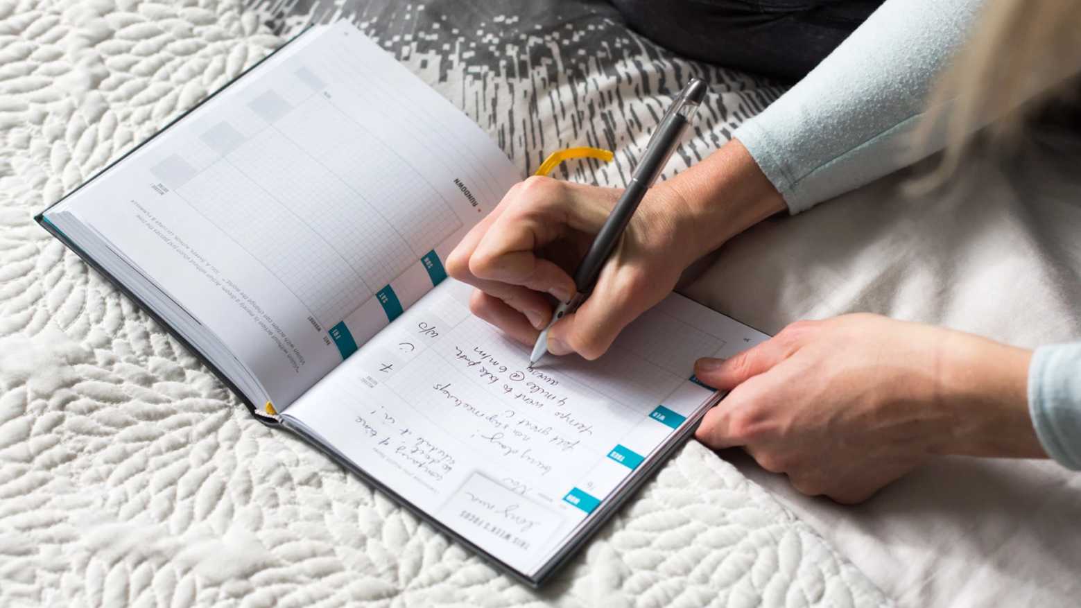 18 Best Fitness Journals and Apps for 2021 - Workout & Nutrition Logs - Vimarsana News