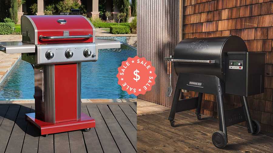 two grills side by side for memorial day grill sales