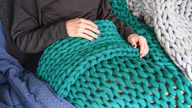 Best Weighted Blankets to Buy in 2022 - Weighted Blankets for Adults - Vimarsana News