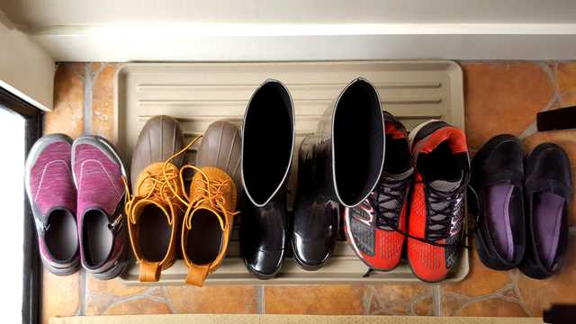 10 Best Boot Trays & Mats for 2024 - Entryway Boot Trays - Vimarsana News