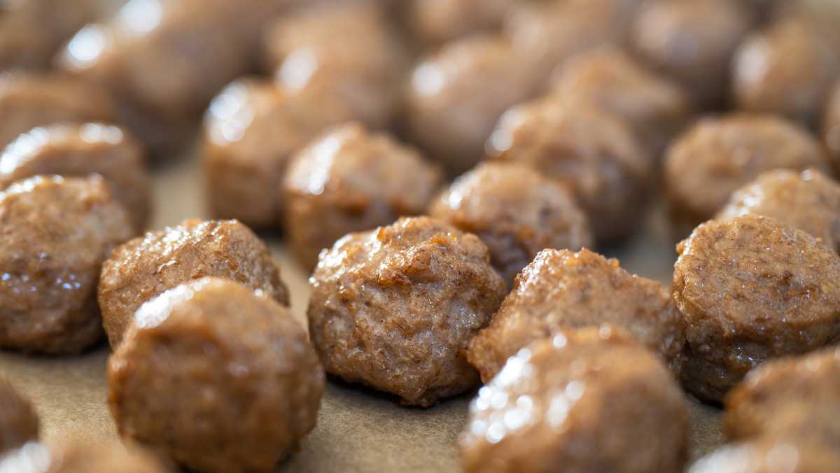 Popular Grocery Chain Meatballs Recalled Nationwide Over Possible Metal Fragments