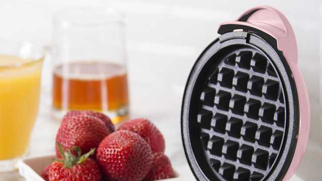 8 Best Waffle Makers 2021 - Top Belgian Waffle Iron Makers to Buy - Vimarsana News
