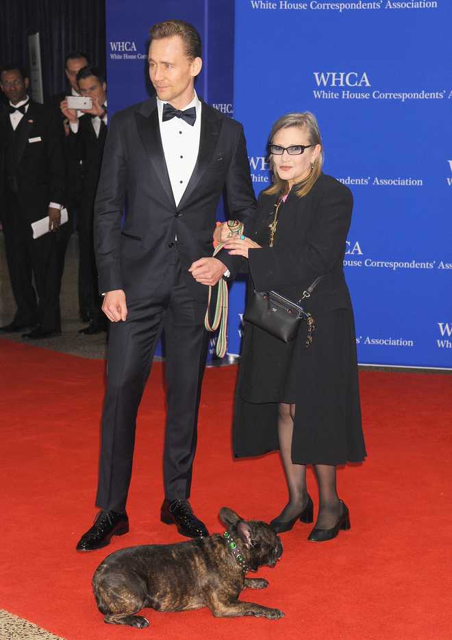 carrie&#x20;fisher&#x20;dog&#x20;gary