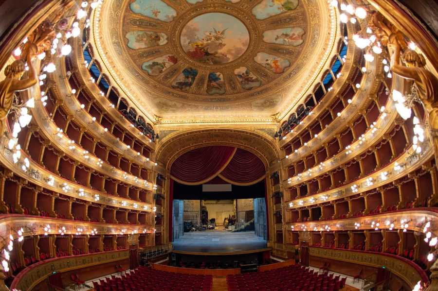 Italy Clamps Down On Public Events And Travel To Halt Spread Of Coronavirus Italy Clamps Down On Public Events And Travel To Halt Spread Of Coronavirus