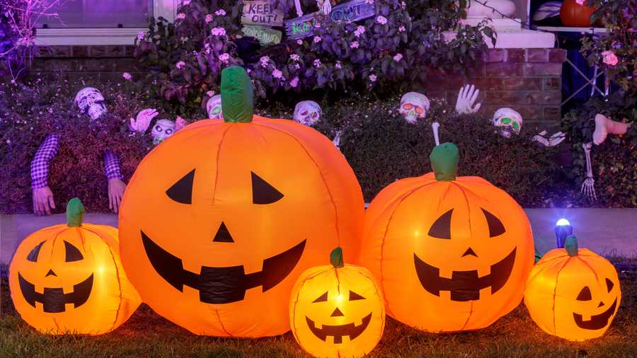 inflatable pumpkin halloween decor