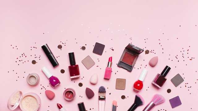 When to Throw Away Expired Makeup and Beauty Products - When to Toss Old Makeup - Vimarsana News