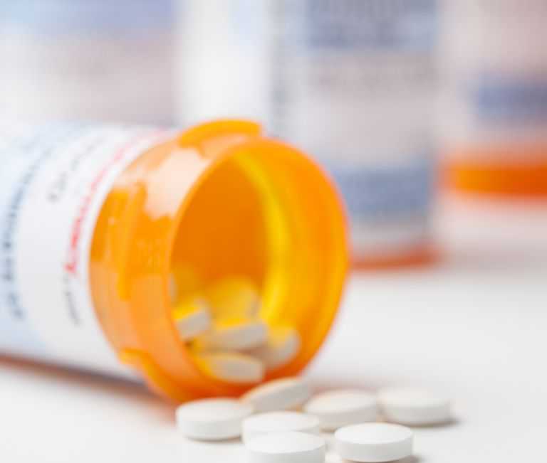 White House plan to lower drug costs supports letting Medicare ...