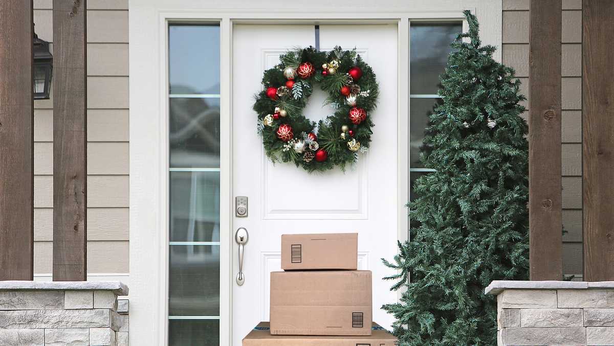 When do I have to order online on Walmart or  to guarantee my package  arrives before Christmas? - AS USA