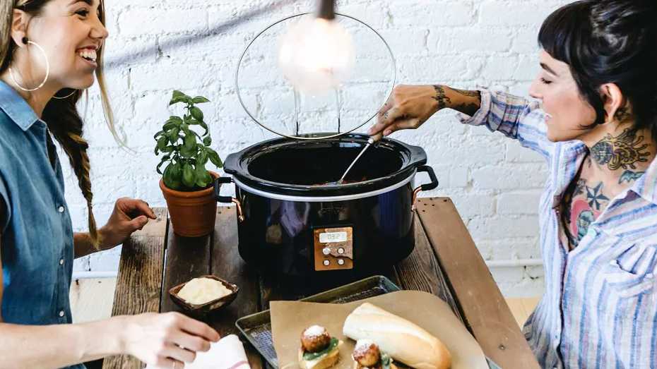 9 Best Slow Cookers of 2021 - Top-Reviewed Slow Cooker Brands - Vimarsana News