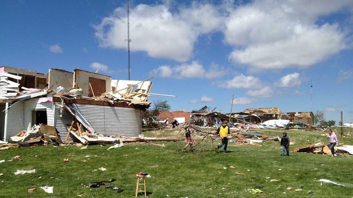 Photos Tornado rips through Creston