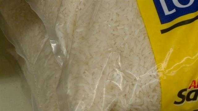 KCCI reporter Marcus McIntosh reports on a warning by Consumer Reports of arsenic is many products containing rice.