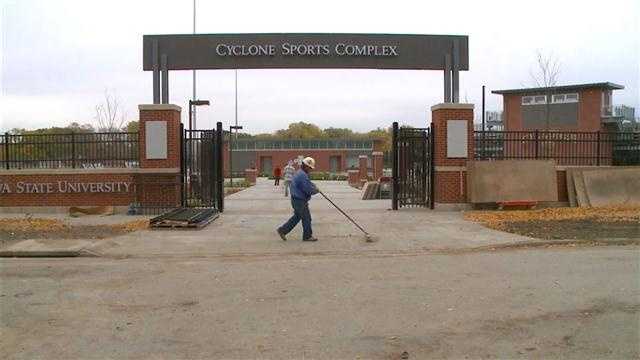 KCCIs Angie Hunt takes you on a tour of the ISU Cyclone Sports Complex for soccer, track and baseball.