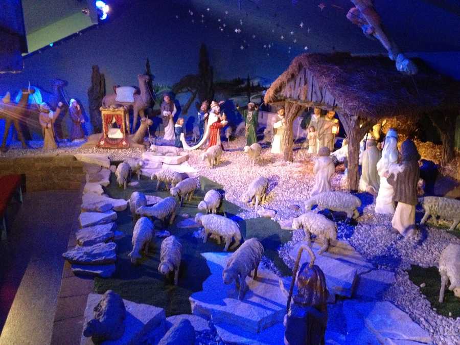 Photos Handmade nativity in Algona