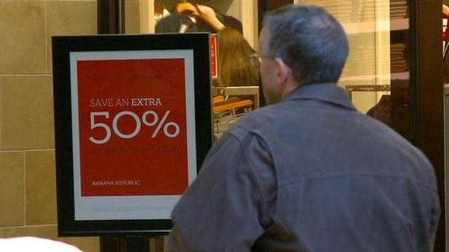 Iowans like the nation are not spending as much this holiday shopping season.
