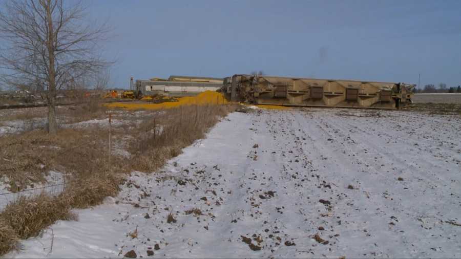 Photos Train derailment in Iowa