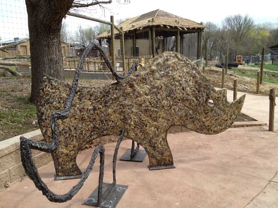 Photos Tour new Blank Park Zoo exhibit