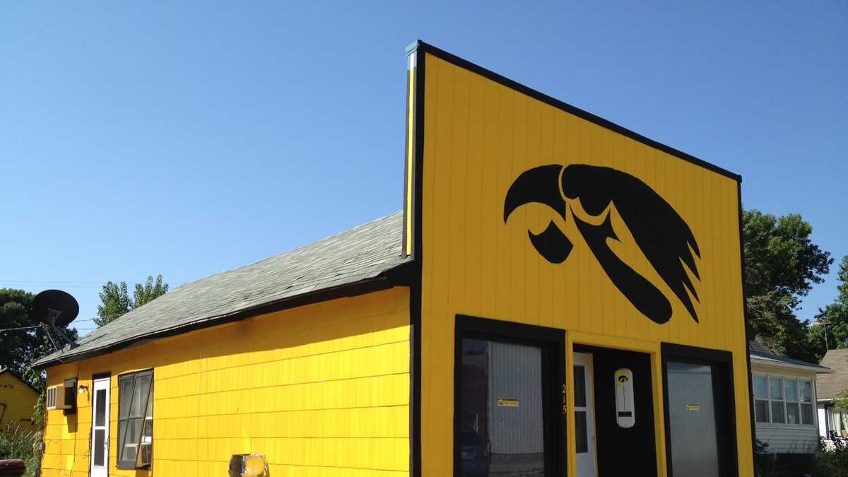The story behind this Hawkeye house