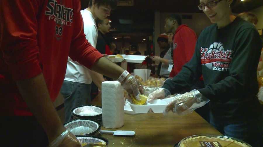 How you can help the annual free Thanksgiving meal effort in Des Moines.
