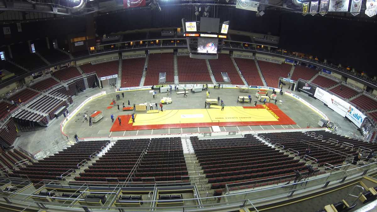 Speedy transformation: Time lapse of Wells Fargo Arena