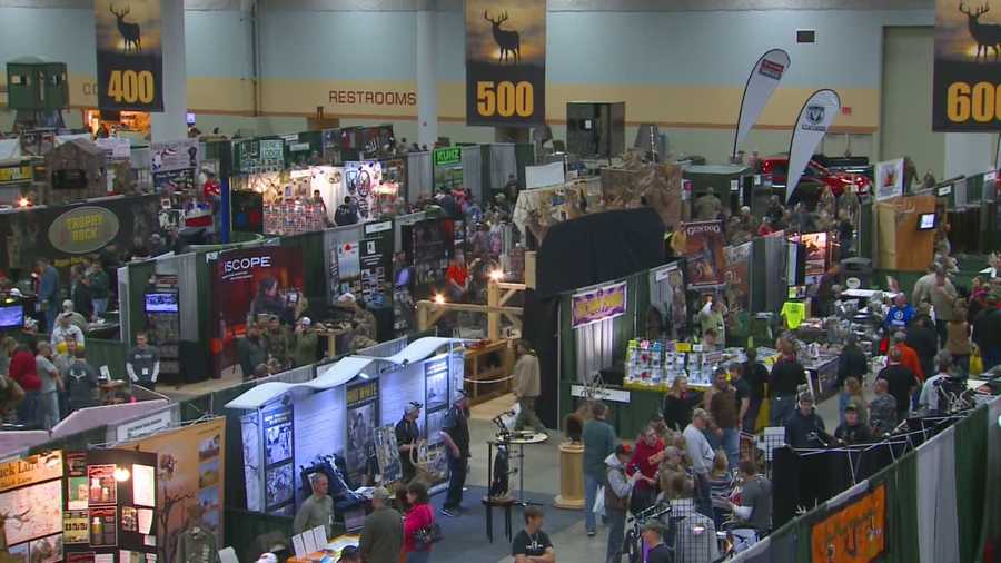 Around 20,000 deer hunting enthusiasts were in Des Moines during the weekend for the Iowa Deer Classic.