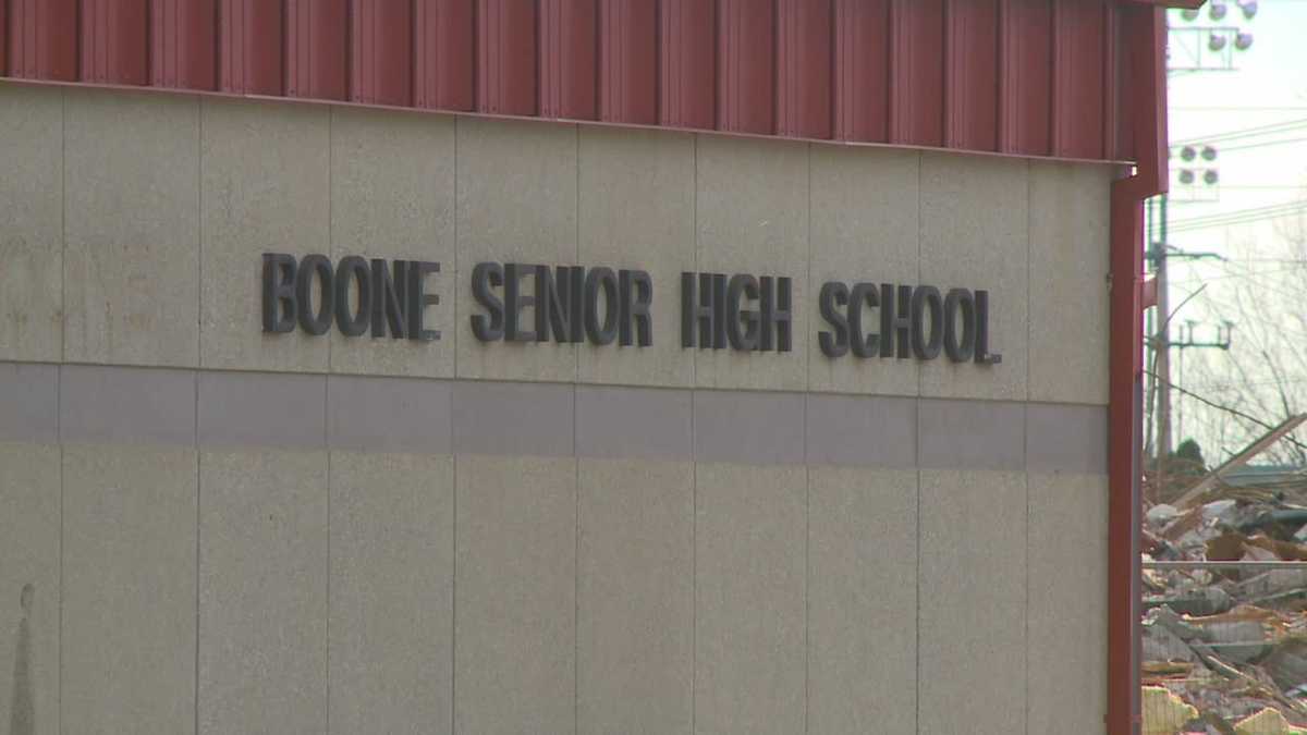 Mayor Suggests Cutting Top School Salaries Not School Resource Officer