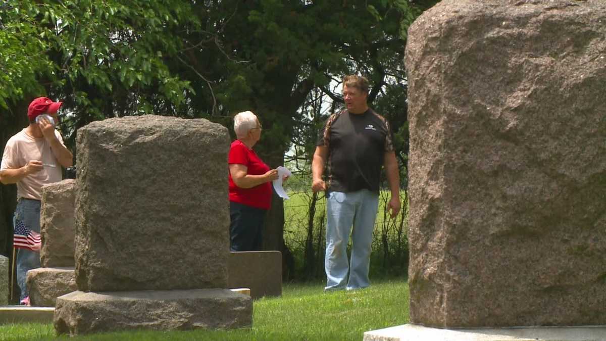 Volunteers uncover pioneer cemeteries long lost