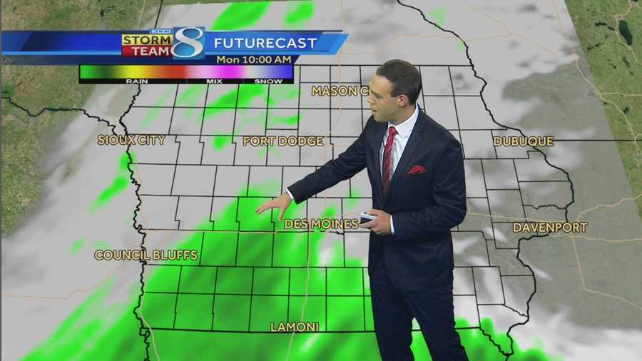 KCCI 8 News at 5:30 weather forecast.