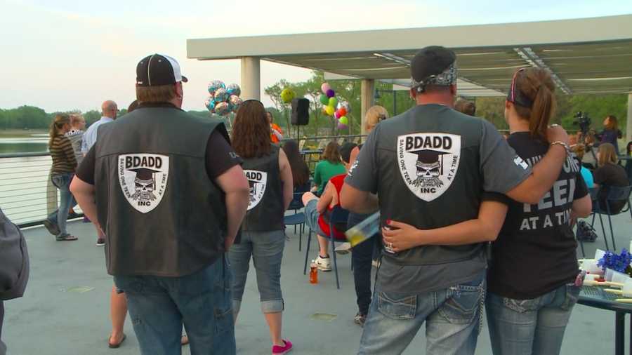 Iowans gathered at a vigil Sunday night to remember a 12-year-old suicide victim and raise awareness for bullying.