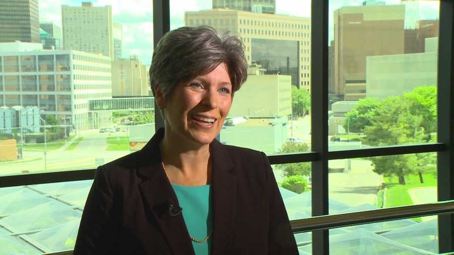 U.S. Sen. Joni Ernst stopped by KCCI Sunday. She said she enjoyed hearing from all the Republican presidential contenders at Saturday's Lincoln Day Dinner and she spoke of her planned town hall meetings to discuss the bird flu.
