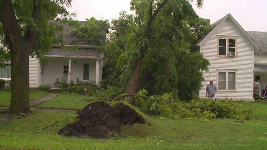 Crews are cleaning up storm damage in Radcliffe after thunderstorms rolled through the area Sunday night.
