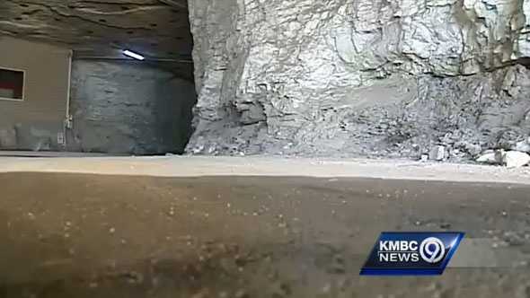 2 children found living in underground Kansas City caves