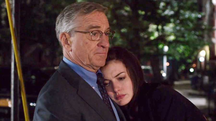 Review: 'The Intern' delivers exactly what you expect