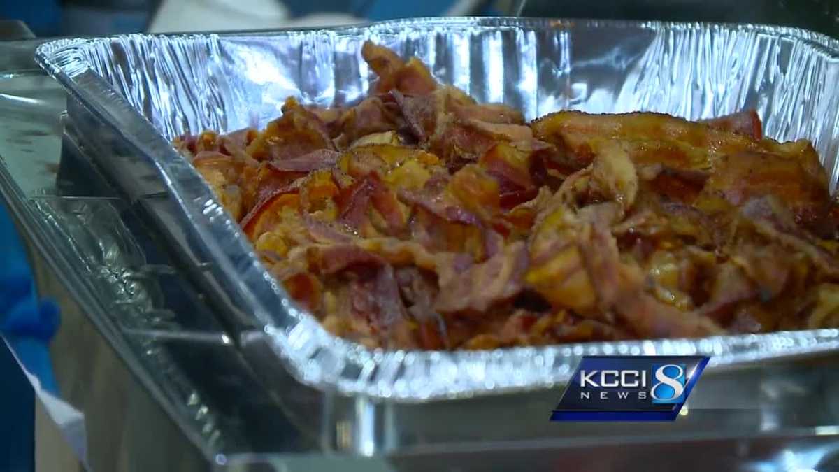 Bacon lovers gather at Iowa Events Center