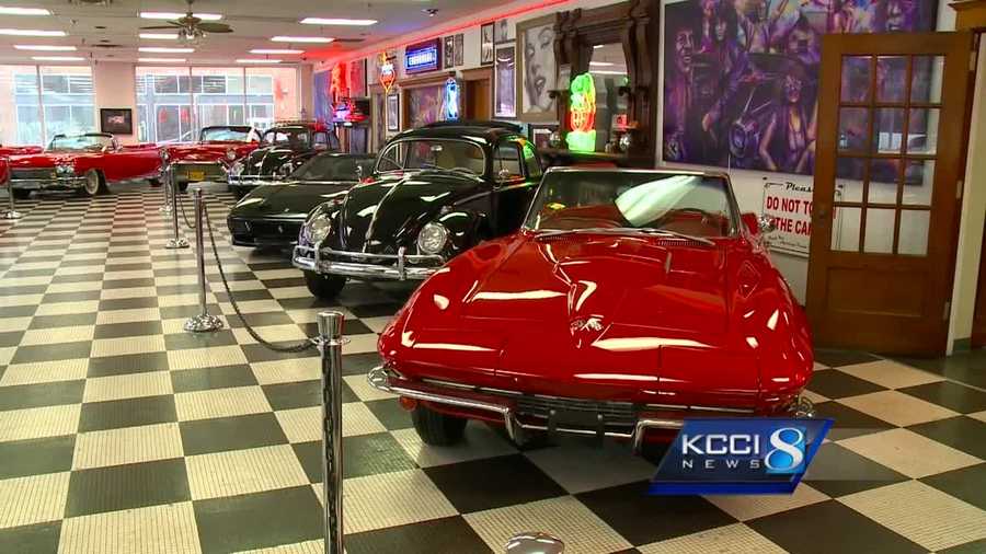 Peek inside muscle car Nirvana Peek inside muscle car Nirvana