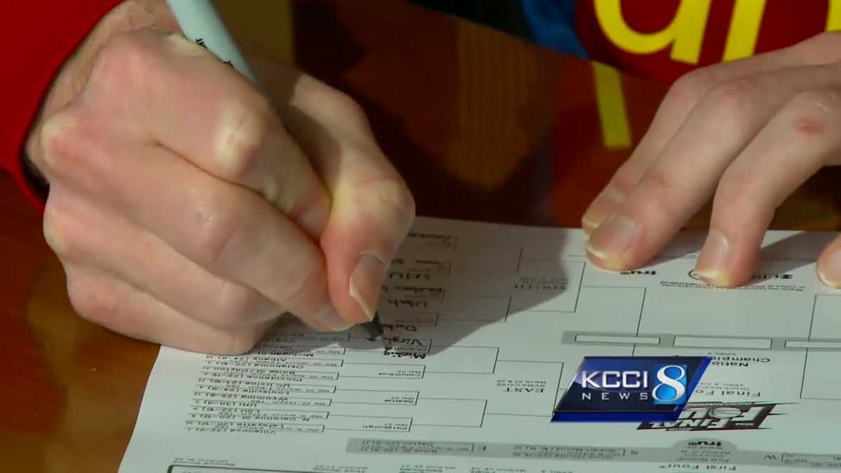 Gambling addiction on the rise in Iowa
