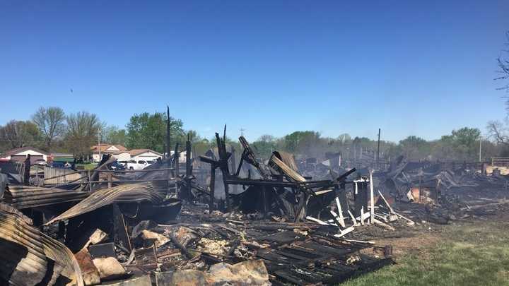 Photos Well Known Stuart Business Burns To Ground