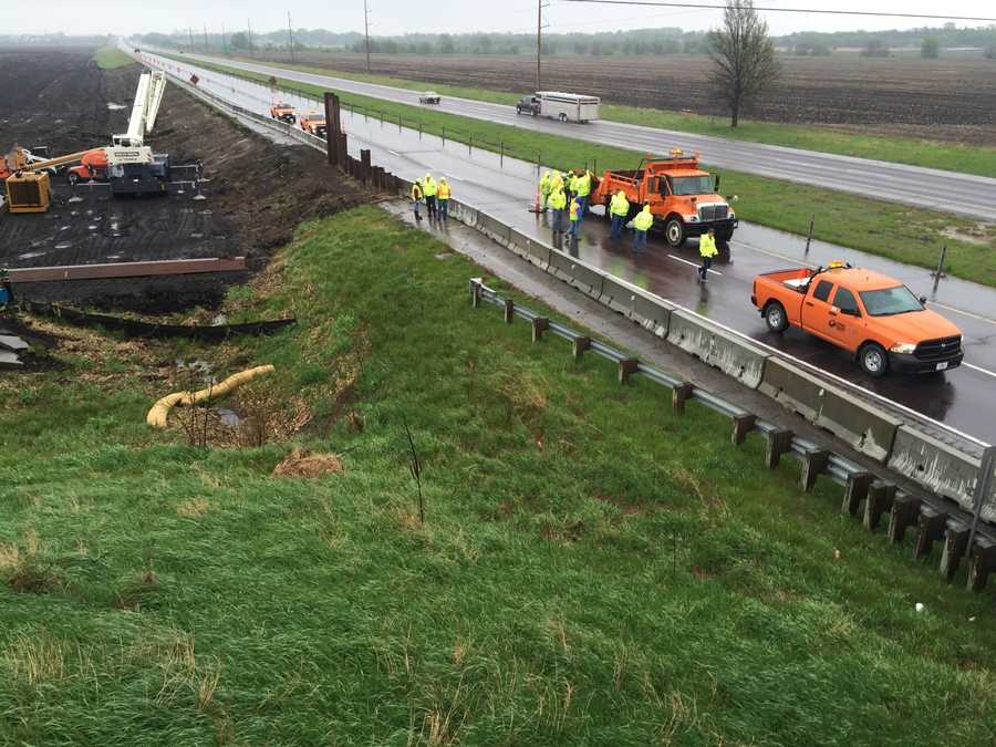 photos-interstate-35-closed-near-ames-construction-zone