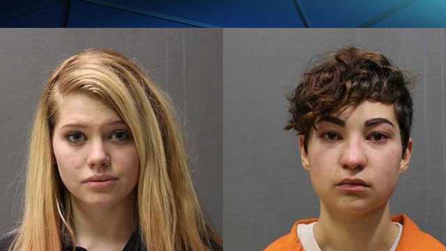 Sentences suspended for 2 women in staged bank robbery