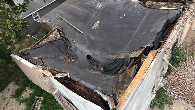 New photo shows partial building collapse in Des Moines