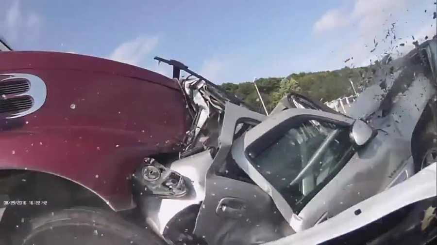 Everyone walked away from the 10-vehicle highway crash in Binghamton, New York, thanks to bystanders who didn't wait for first responders to reach the scene.