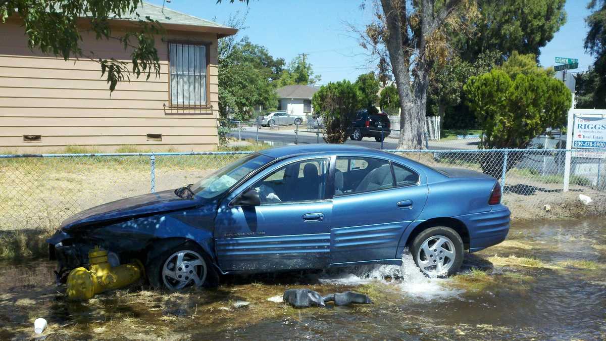 Photos from the field: Car slams into fire hydrant in Stockton