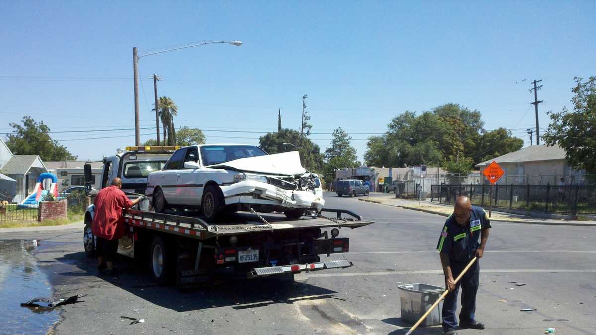 Photos from the field: Car slams into fire hydrant in Stockton