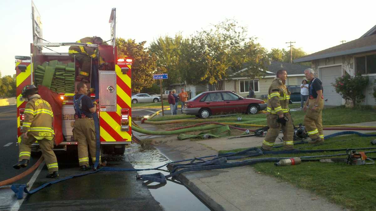 Photos from the field: Firefighters rush to duplex fire in Rancho