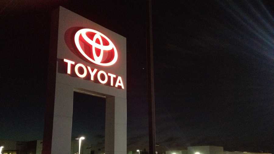 Toyota dealership (Oct. 10, 2012)